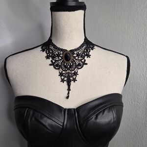 Elegant Black Lace Choker Necklace